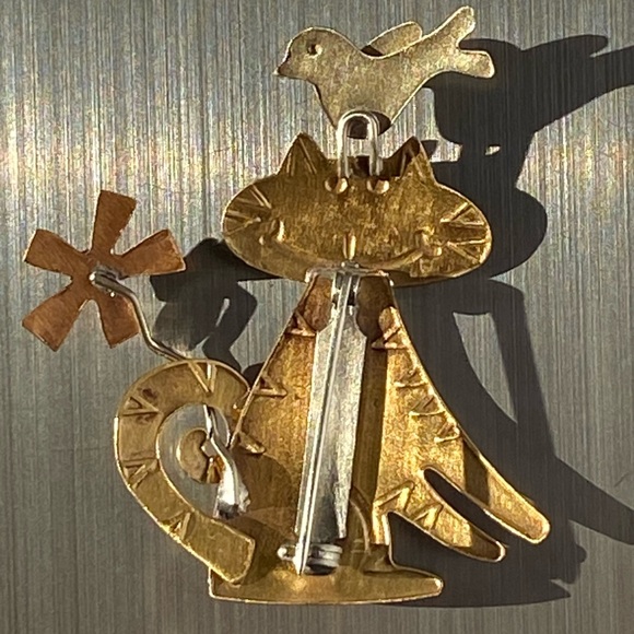 Cat Bird Figure Tri-tone Artisan Brooch Pin - Picture 3 of 16